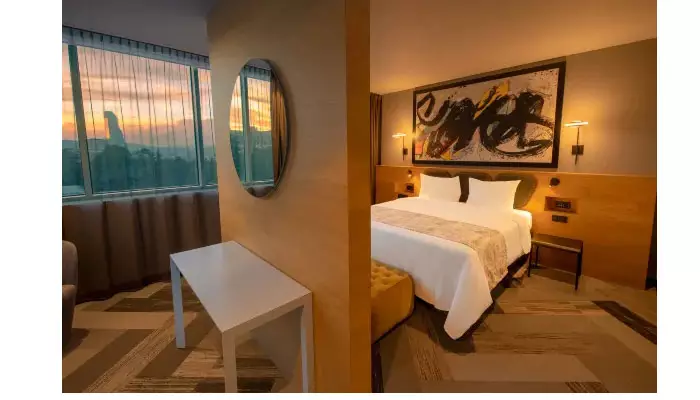 هتل رادیوس تفلیس